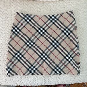 Burberry Checkered Mini Skirt in Beige and Black